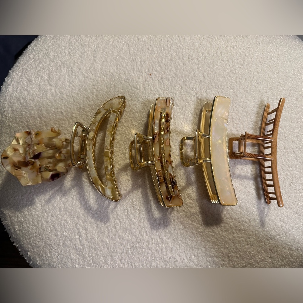 Brand new Hair Claw Clip Bundle of 5